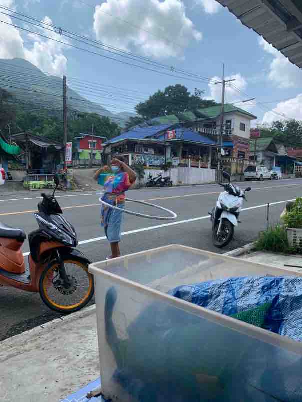 Koh Chang, Thailand Folksytravel hula hoop coffee lady