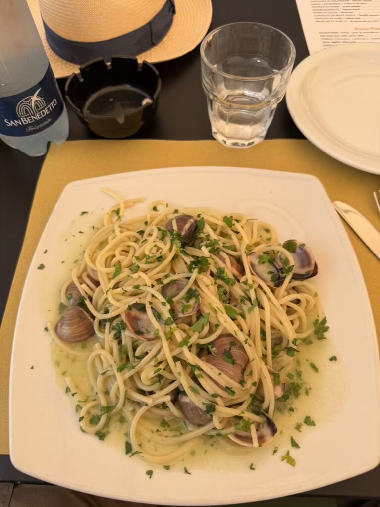 Delicious pasta vongole