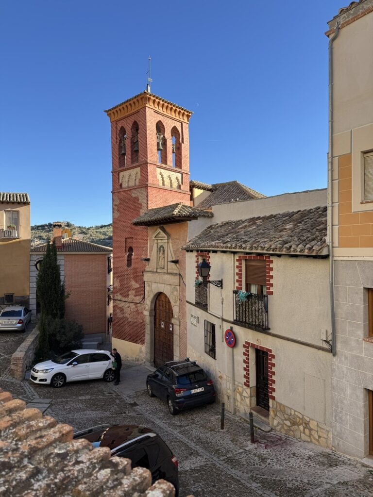 Towers exploring Toledo