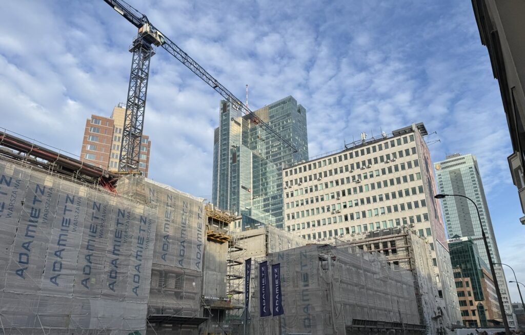 construction Strolling in Warsaw 