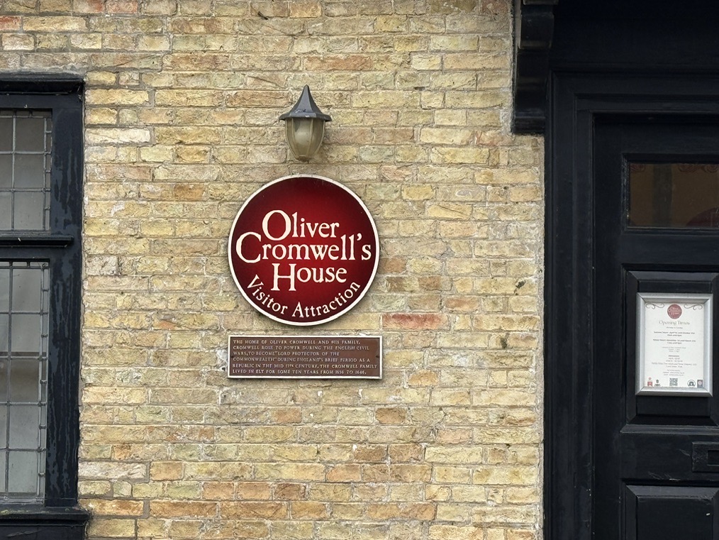 Visitor center England’s small towns