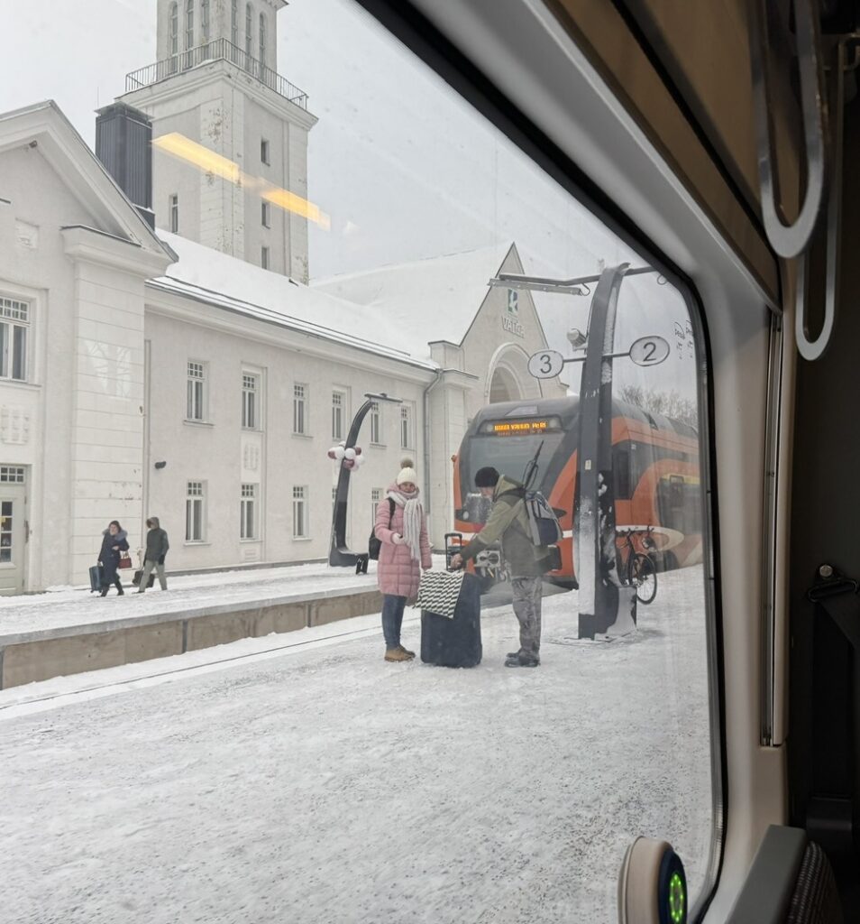 Valga station Winter Tartu Fun