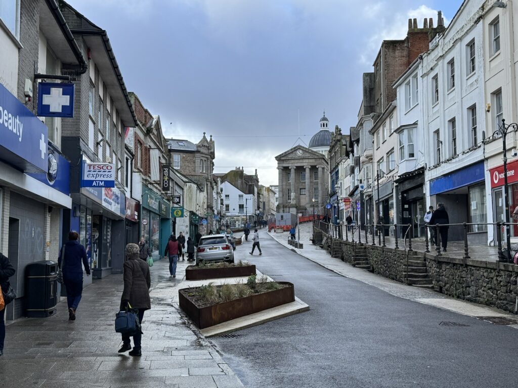 The main city Bill Smale